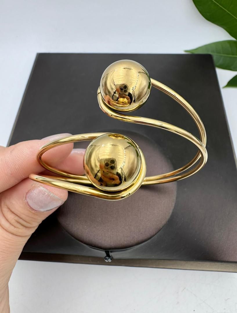 Celeste Orb Bangle